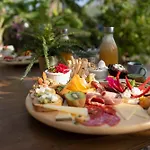 Privado Serendipia Natural Club Exclusive By Deihu Experiences * Buzanada