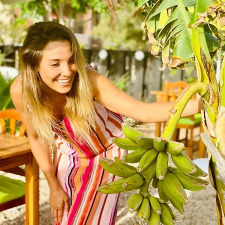 Privado Serendipia Natural Club Exclusive By Deihu Experiences Semesterbostad Buzanada